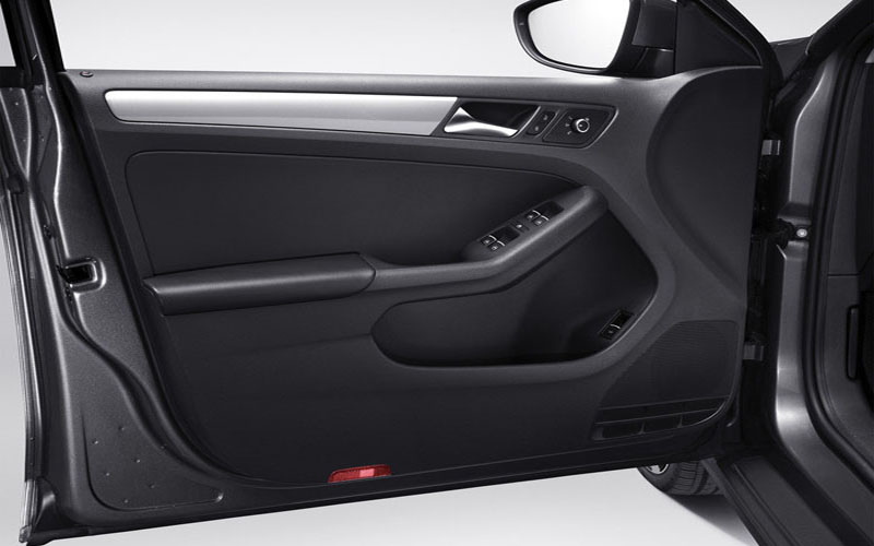 汽車輕量化趨勢，汽車門內(nèi)板專用料找山東青島這家企業(yè)