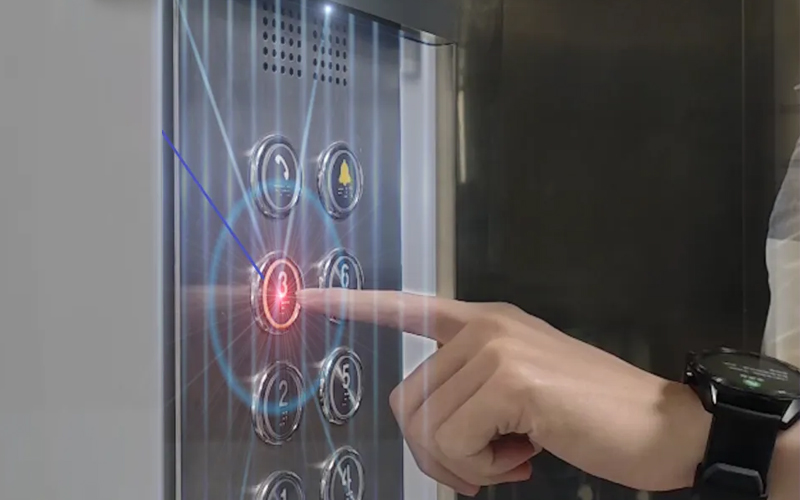 電梯還可以無(wú)接觸控制？解密這家改性塑料廠家的透紅外功能材料