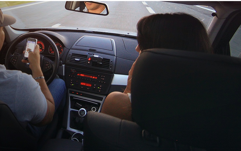 江蘇汽車內(nèi)飾用低VOC材料哪家好--中新華美改性塑料